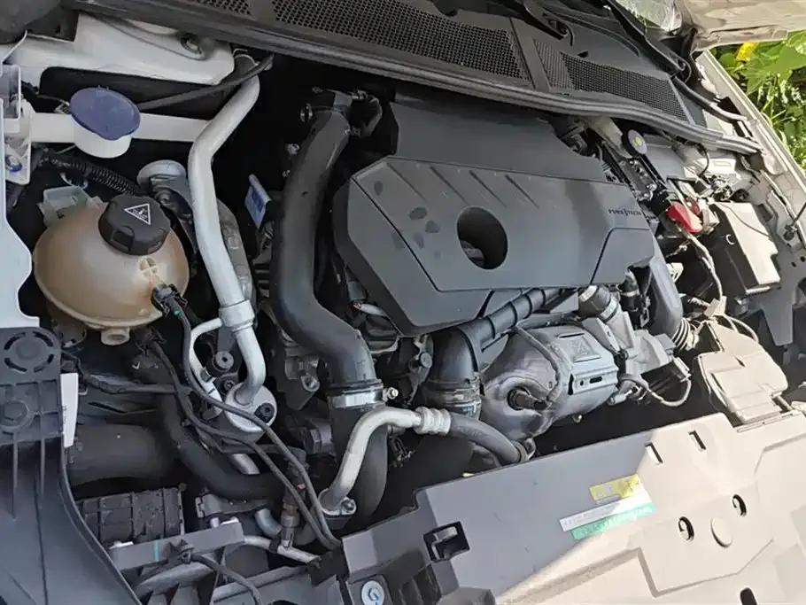 Citroen C5 X 2023 из CN, фото 10