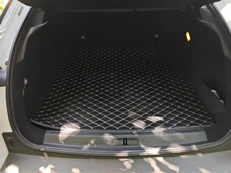 Citroen C5 X 2023 из CN, фото 4