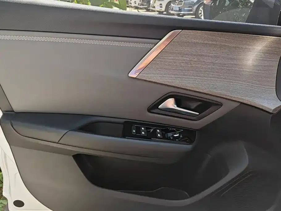 Citroen C5 X 2023 из CN, фото 7