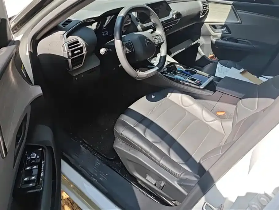 Citroen C5 X 2023 из CN, фото 9
