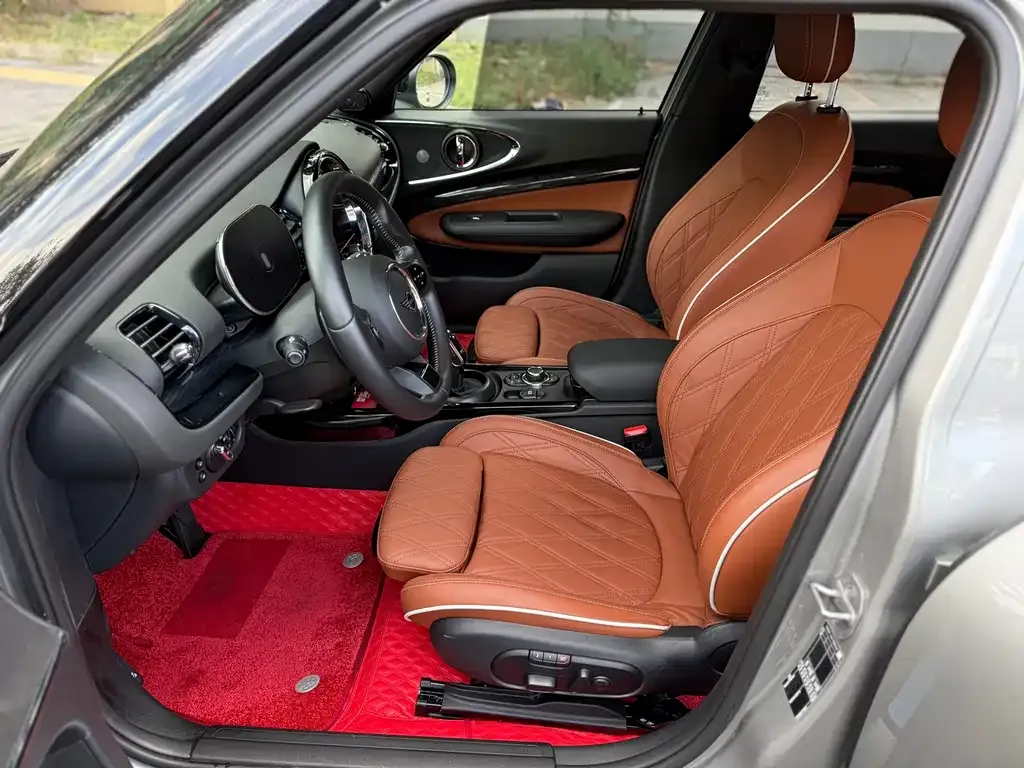 [object Object] Mini Clubman 2023 из CN, фото 10