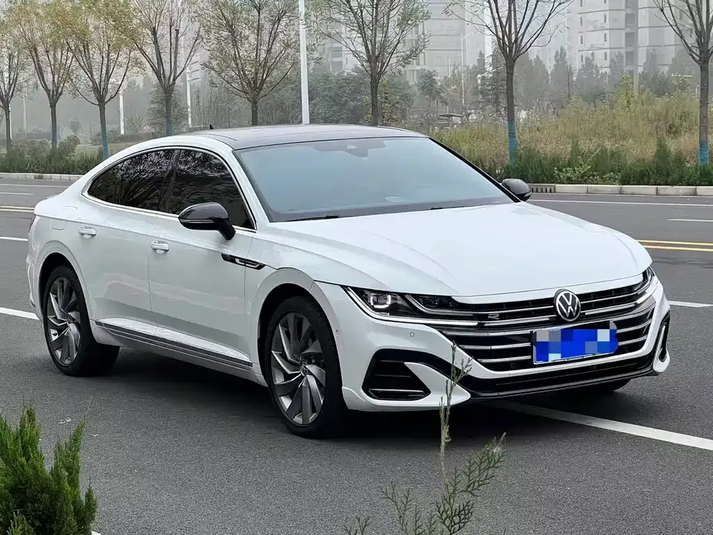 Volkswagen CC 2023 из CN, фото 5