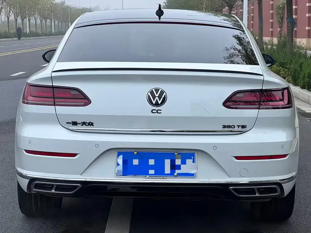 Volkswagen CC 2023 из CN, фото 7