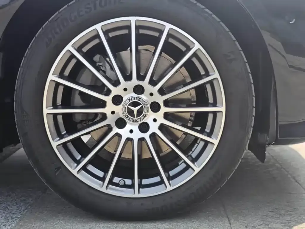 Mercedes-Benz E-Class 2023 из CN, фото 4