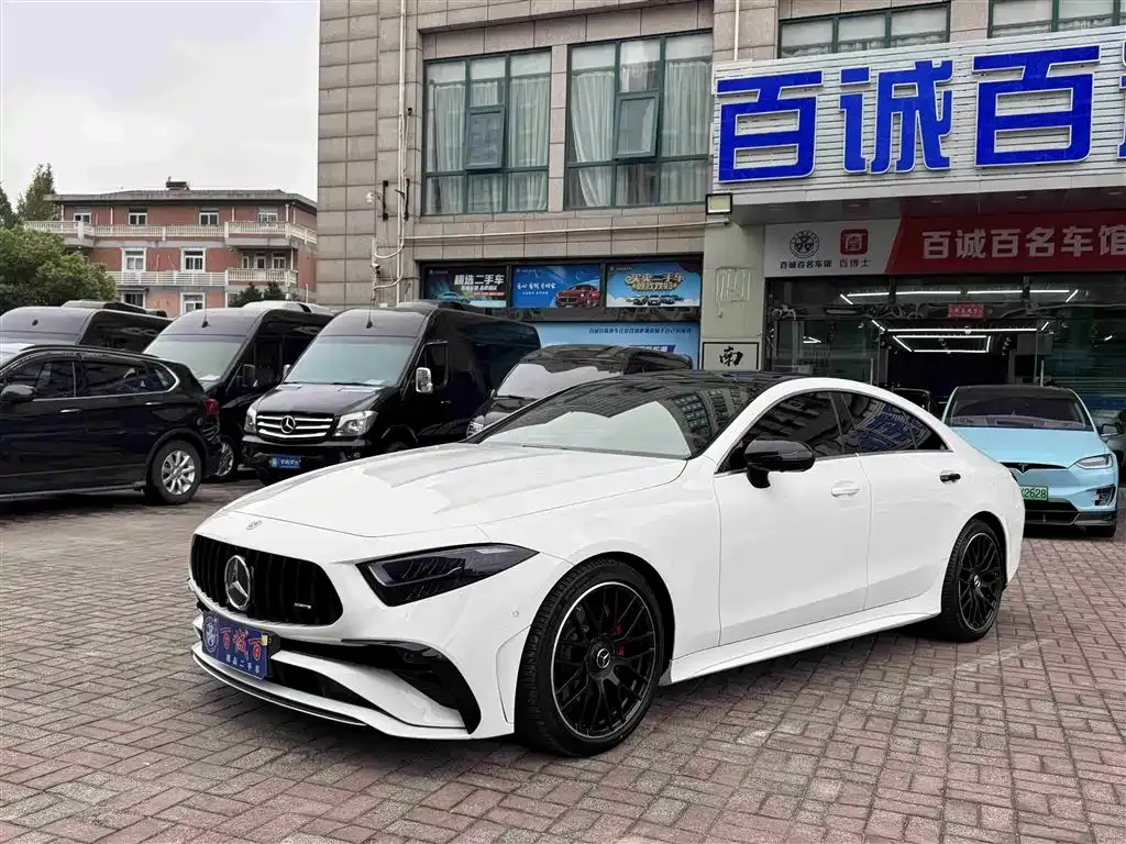 Mercedes-Benz CLS — фото 1