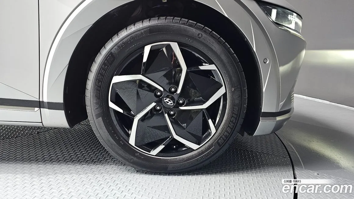 Hyundai Ioniq5 — фото 5