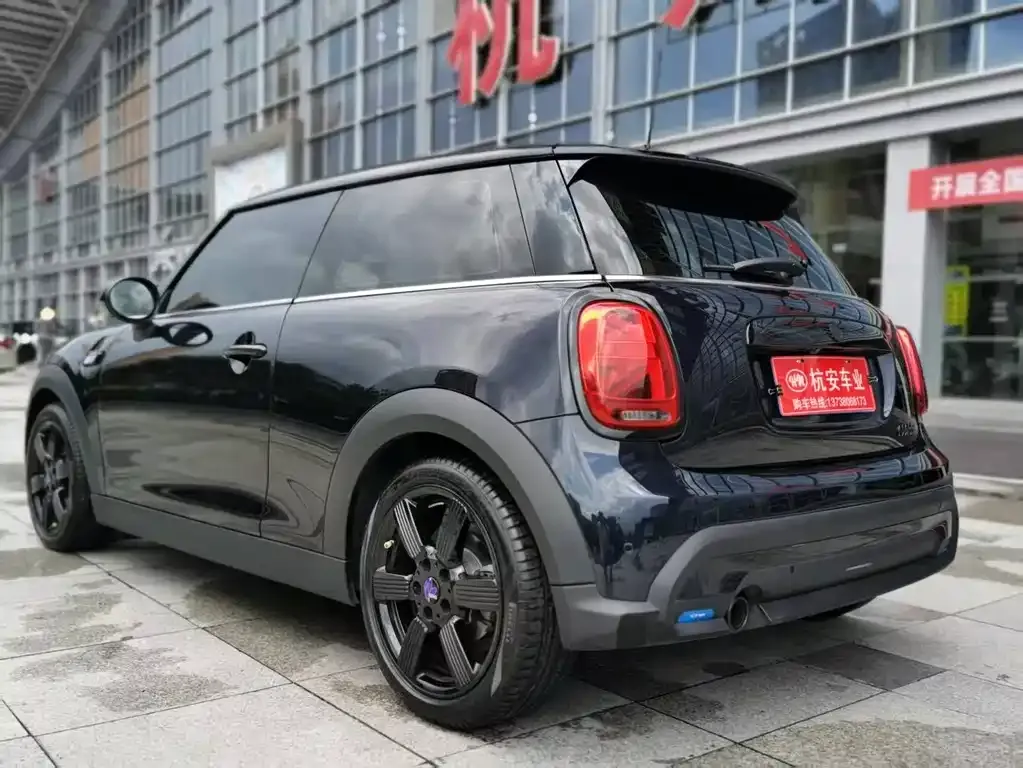 MINI Cooper (3-door) 2024 из CN, фото 5