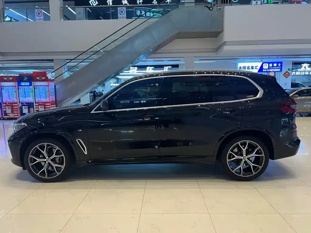 BMW X5 2023 из CN, фото 7