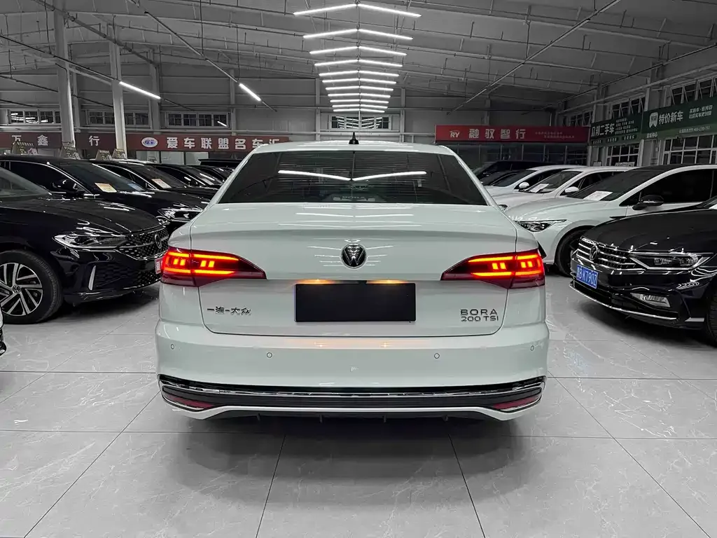 Volkswagen Bora 2025 из CN, фото 5