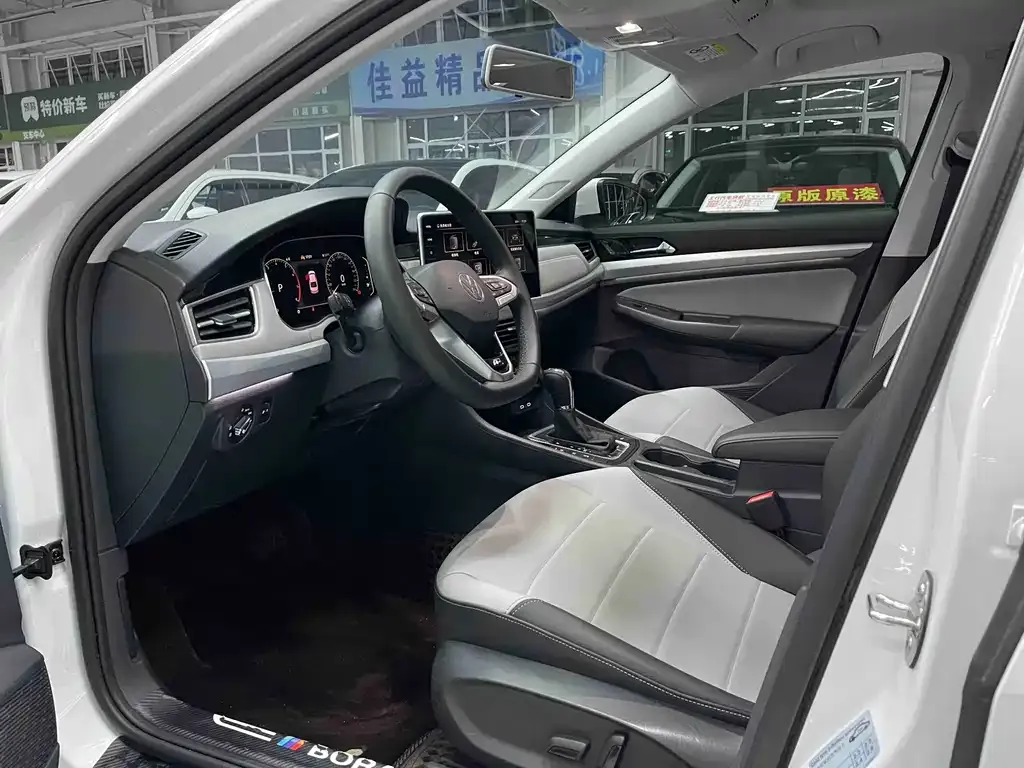 Volkswagen Bora 2025 из CN, фото 7