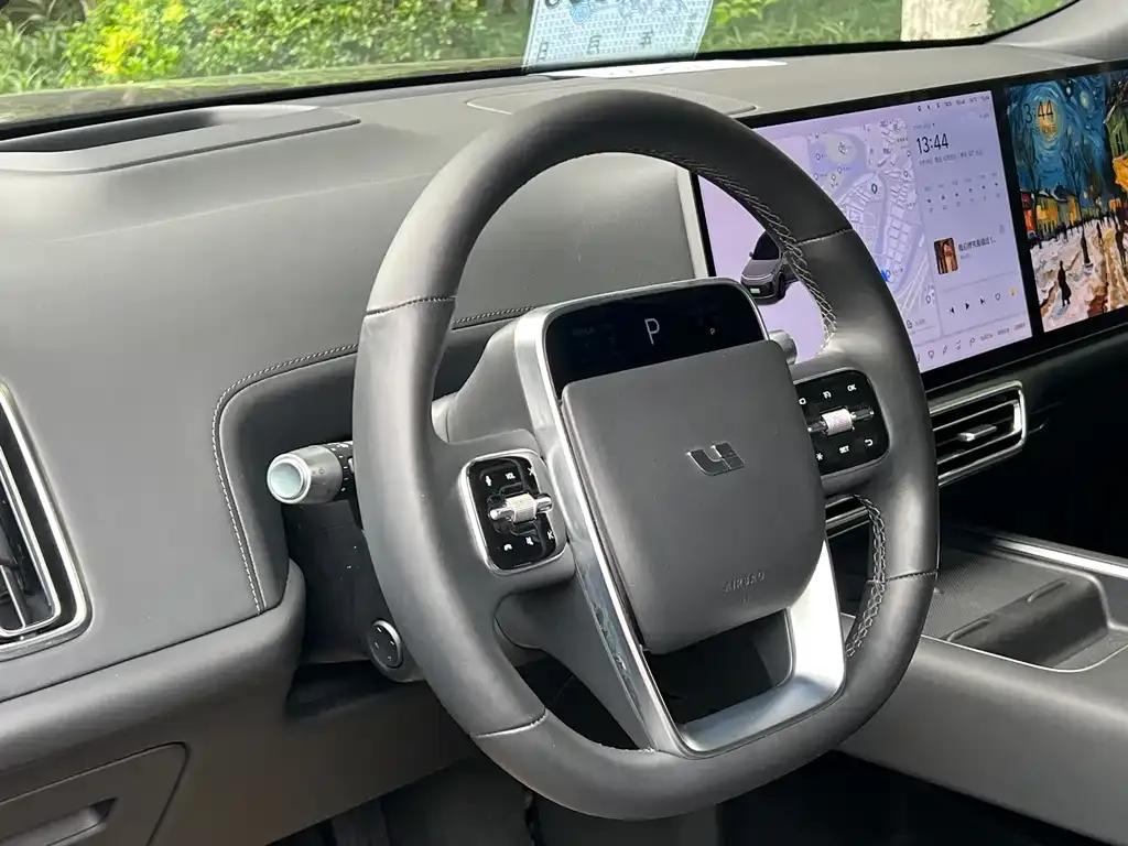 Li Auto L8 2023 из CN, фото 6
