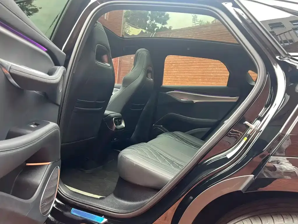 BYD Seal 07 EV 2024 из CN, фото 10