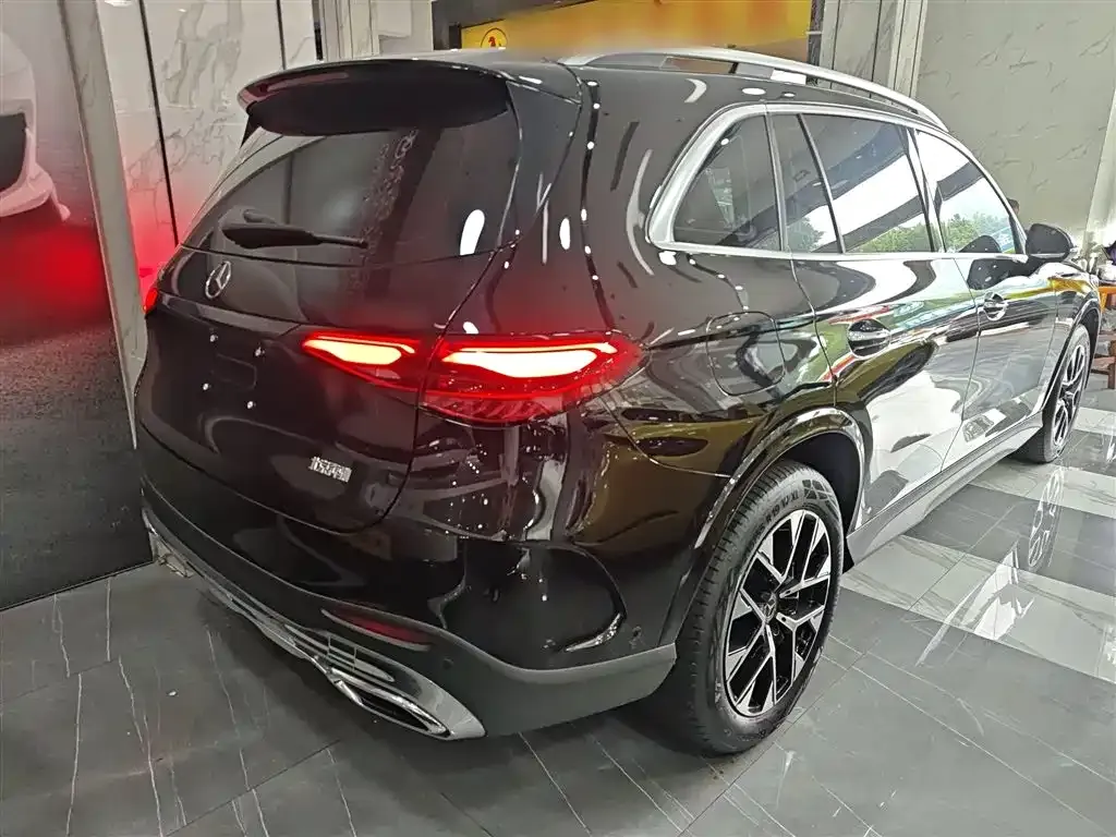 Mercedes-Benz GLC 2024 из CN, фото 7