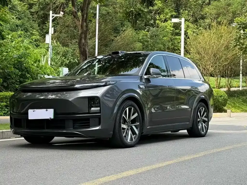 Li Auto L8 2023 из CN, фото 1