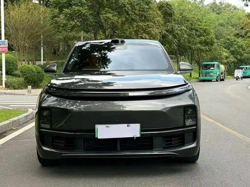 Li Auto L8 2023 из CN, фото 2