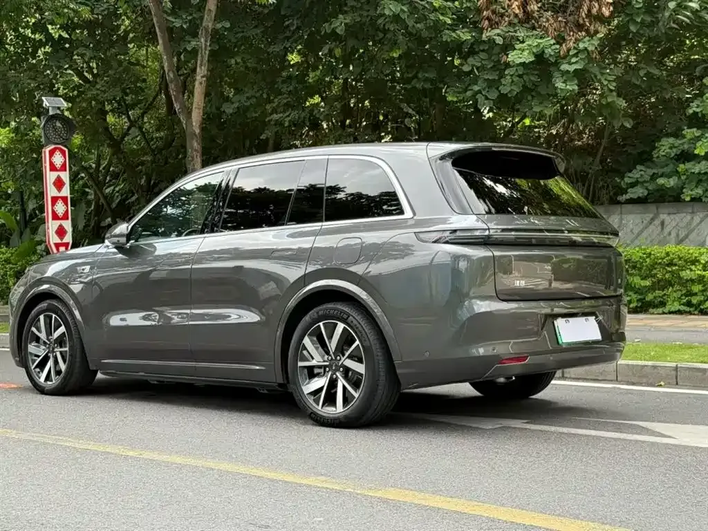 Li Auto L8 2023 из CN, фото 8