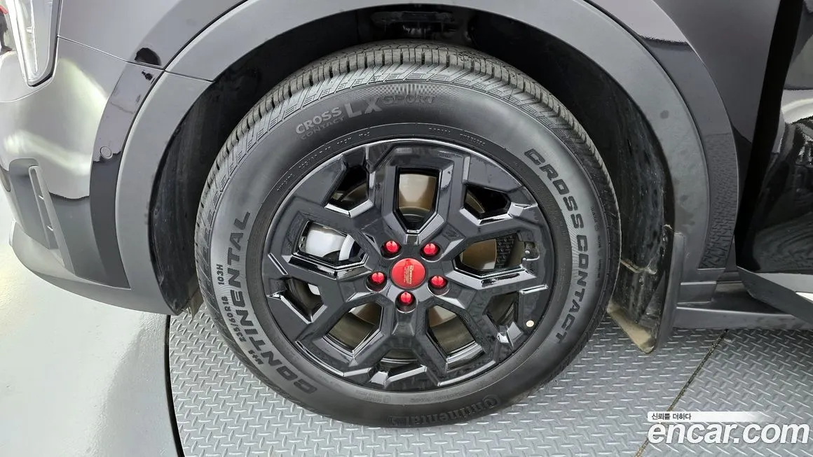 Kia Sorento — фото 5