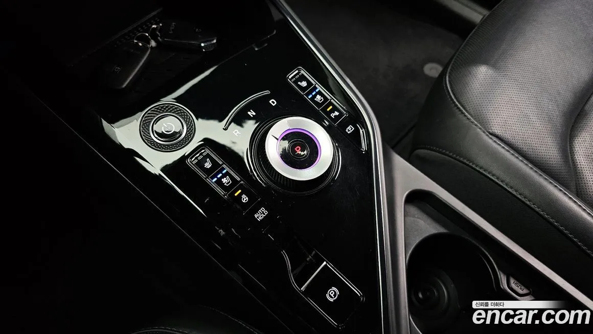 Kia Niro — фото 9