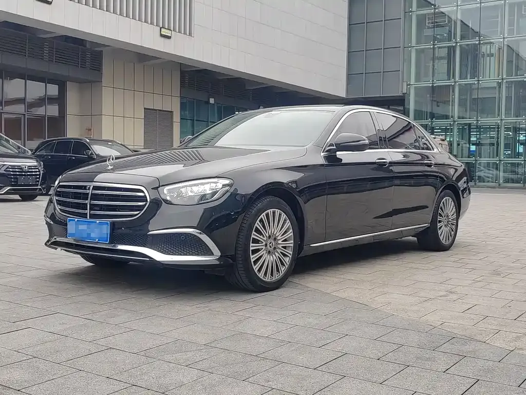 Mercedes-Benz E-Class 2022 из CN, фото 1