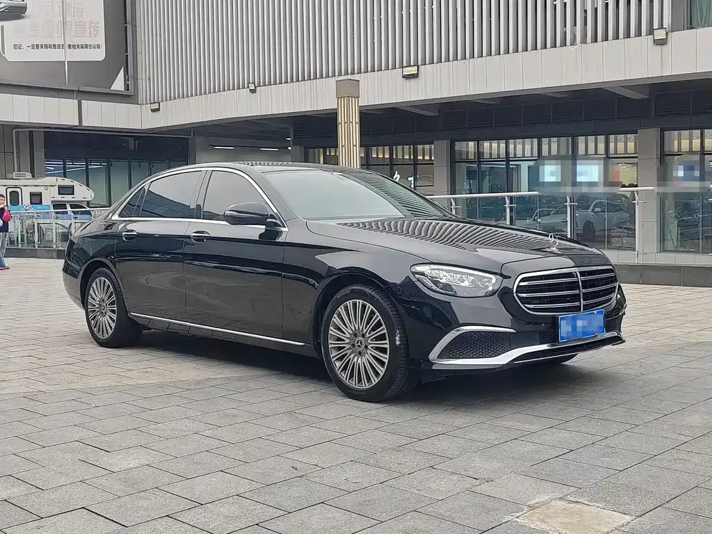 Mercedes-Benz E-Class 2022 из CN, фото 3