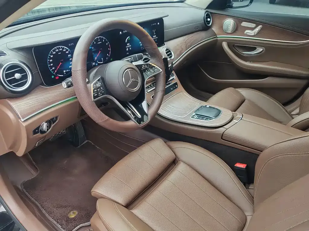 Mercedes-Benz E-Class 2022 из CN, фото 4
