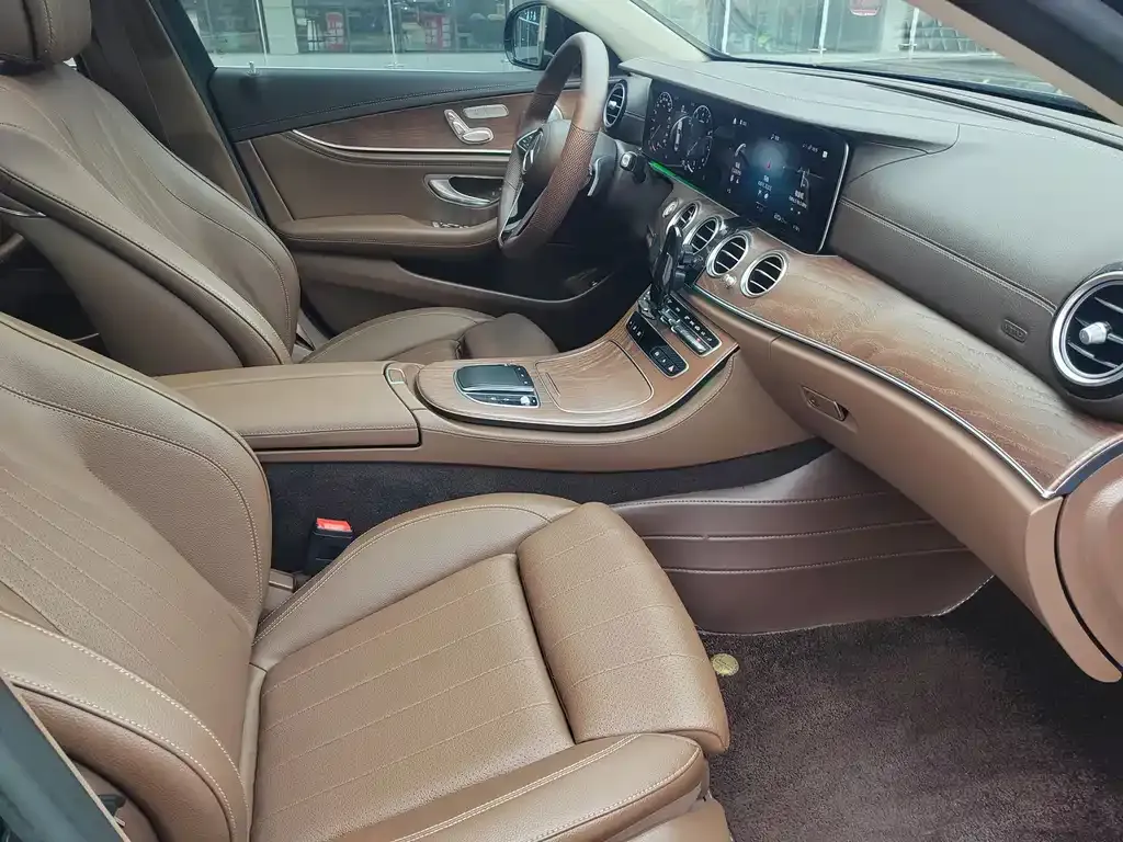Mercedes-Benz E-Class 2022 из CN, фото 5