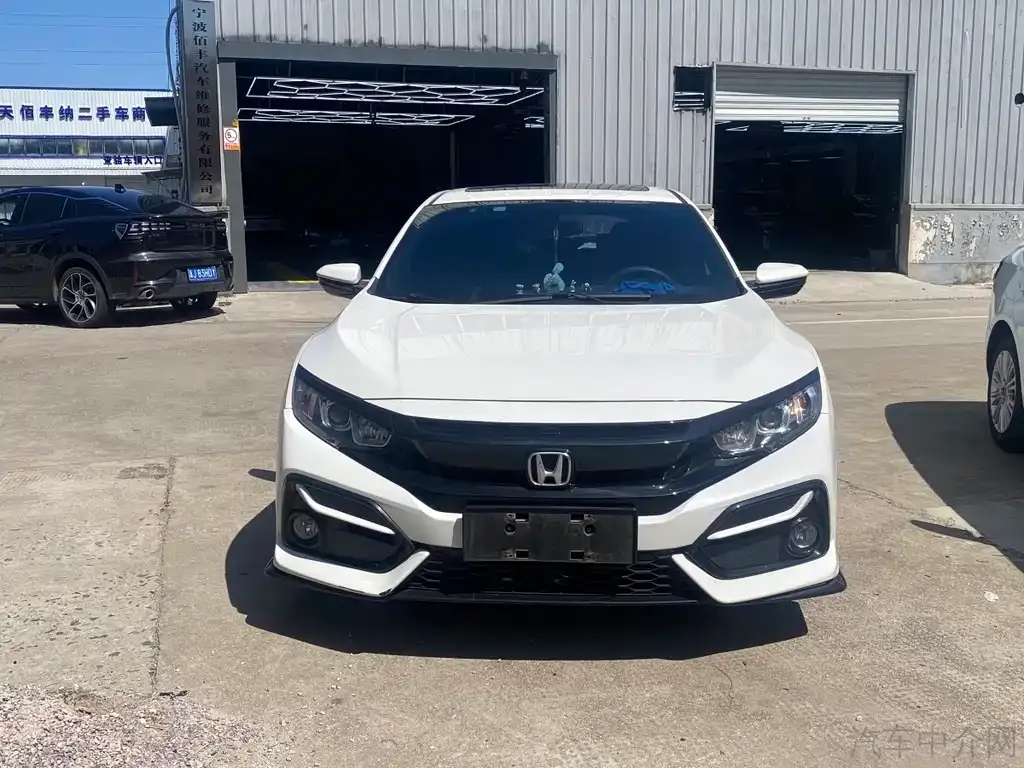 Honda Civic — фото 2