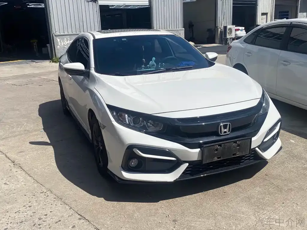 Honda Civic — фото 3