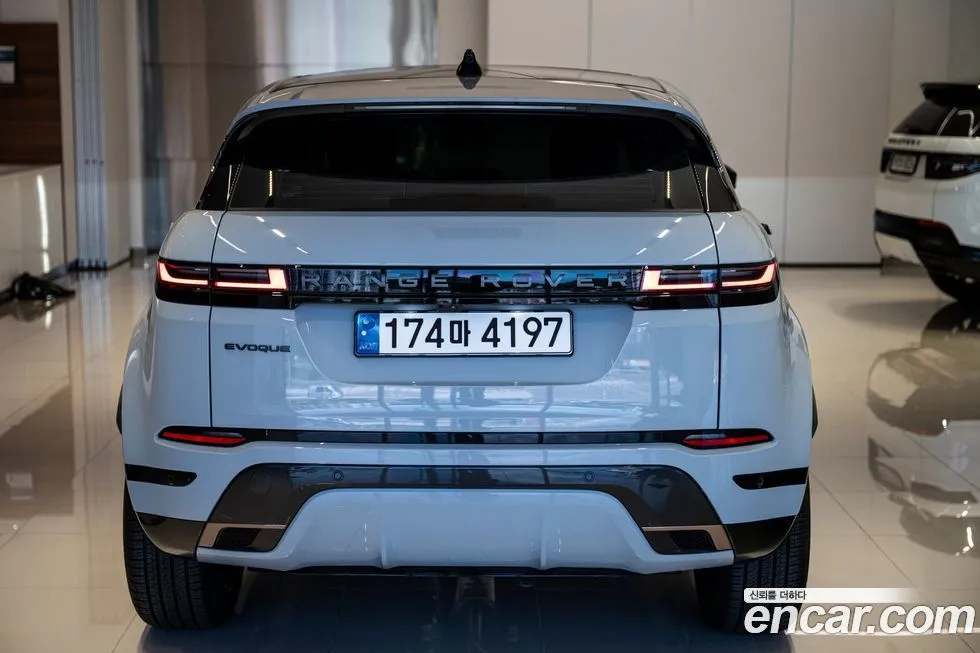 Land Rover Range Rover Evoque 2024 из KR, фото 4