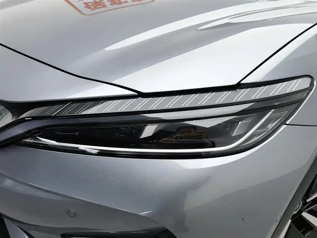 BYD L EV — фото 7