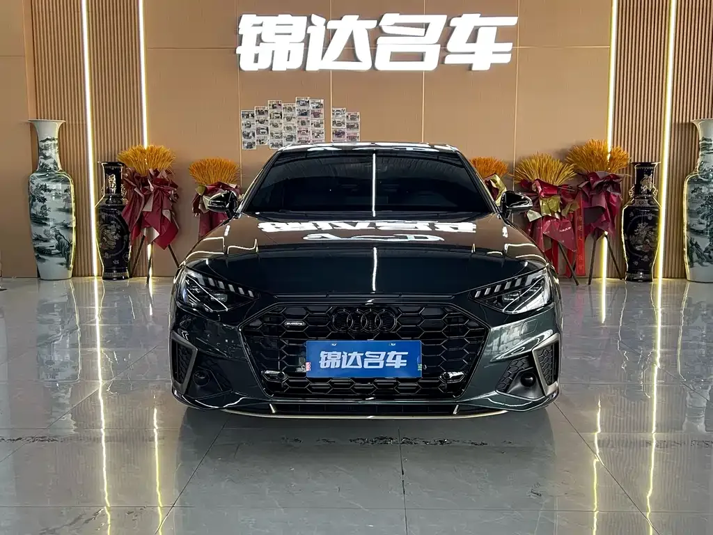 Audi A4L 2024 из CN, фото 2