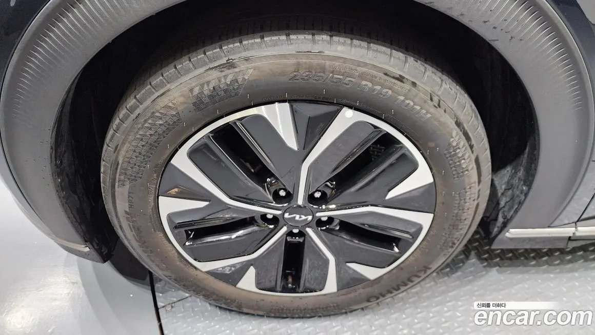 Kia EV6 2022 из KR, фото 5