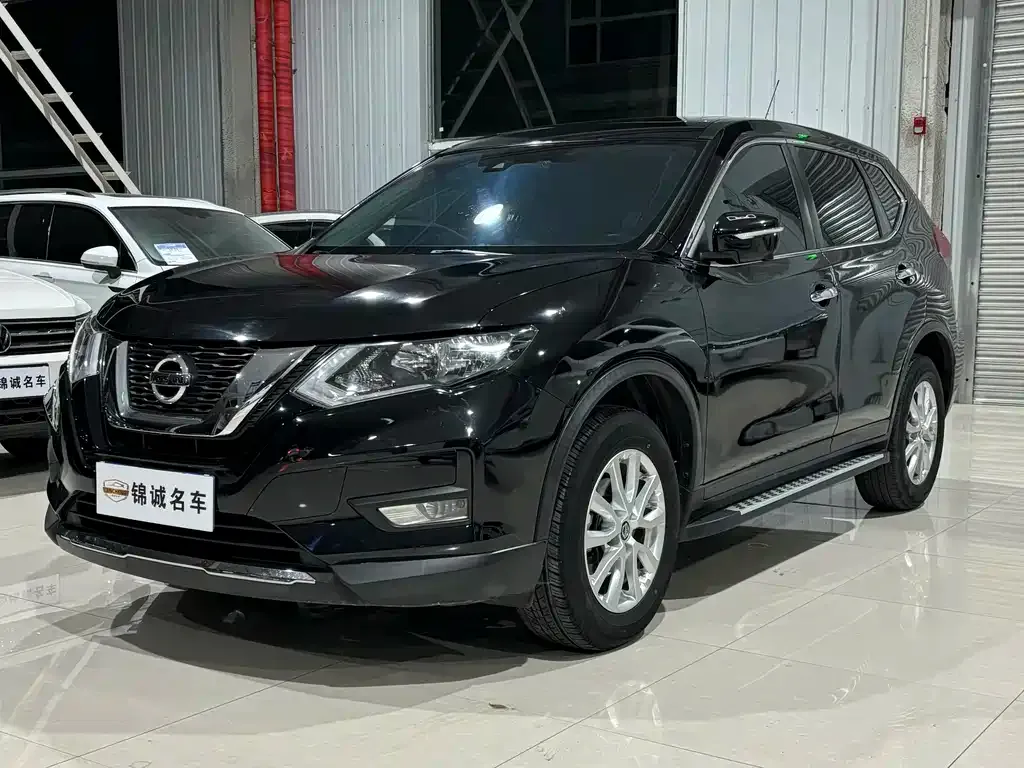 Nissan X-Trail 2021 из CN, фото 1
