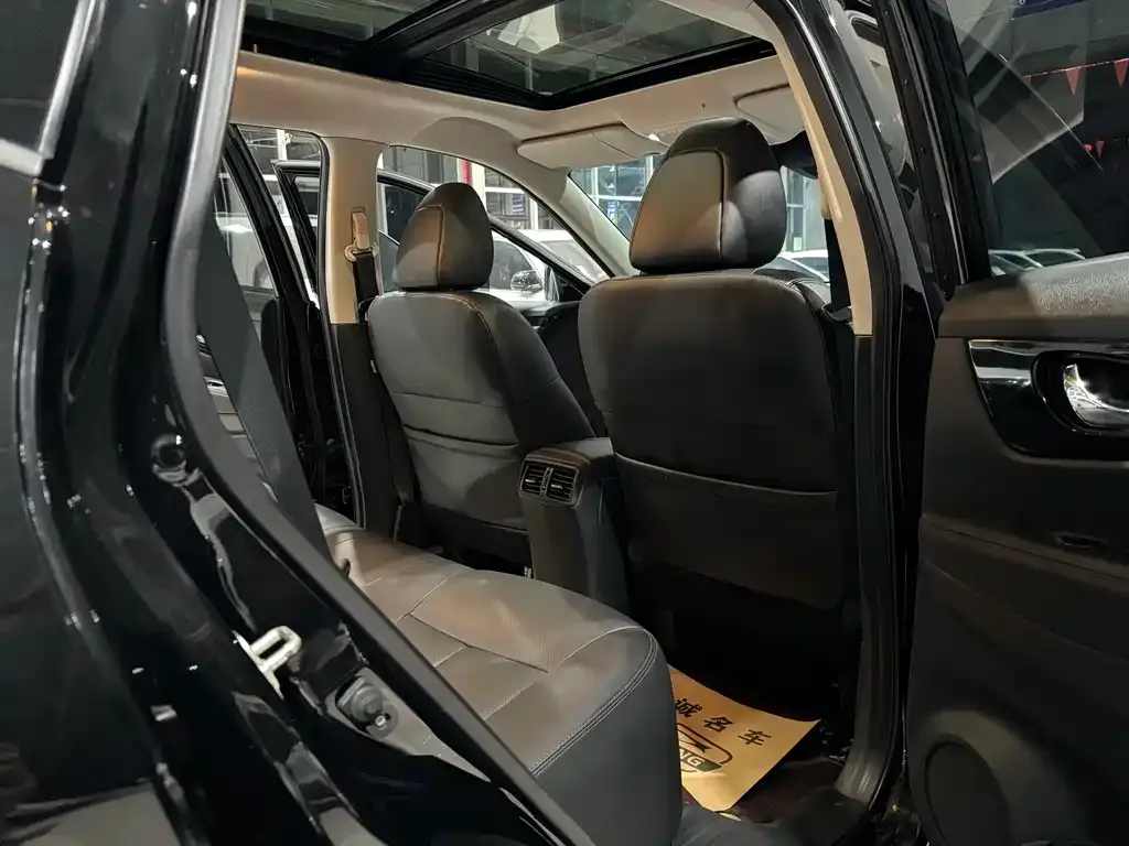 Nissan X-Trail 2021 из CN, фото 10
