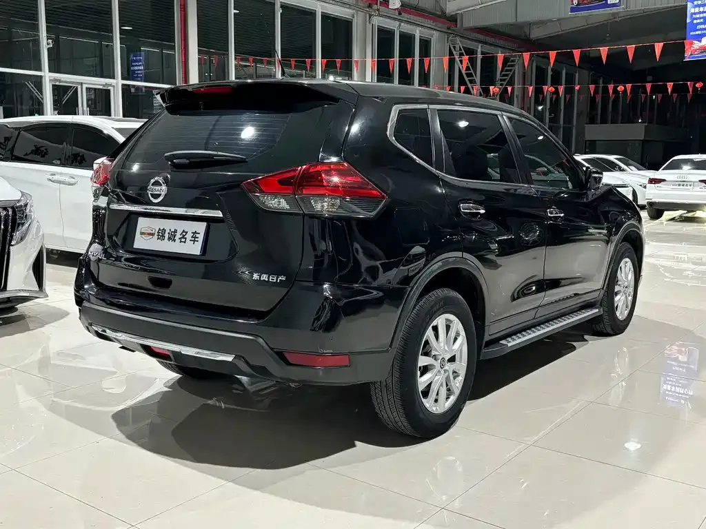 Nissan X-Trail 2021 из CN, фото 4