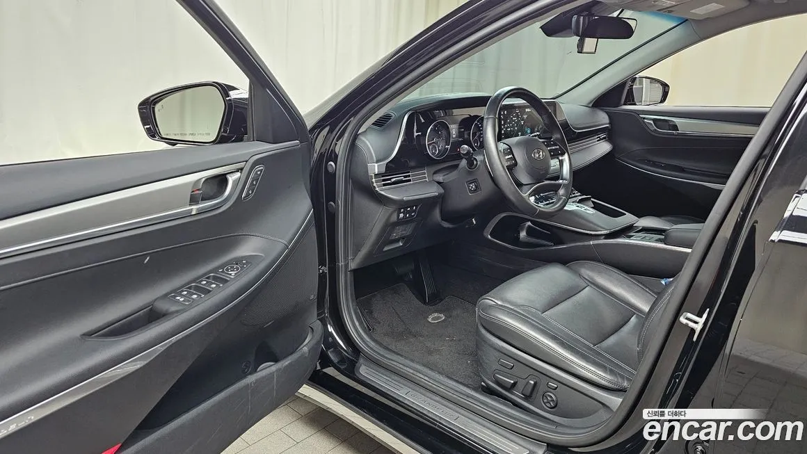 Hyundai Grandeur 2022 из KR, фото 10