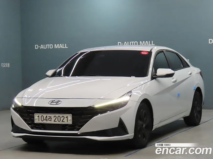 Hyundai AVANTE — фото 1