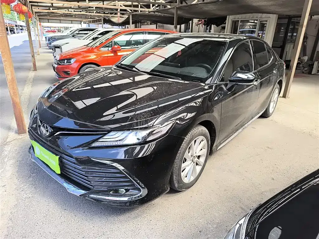 Toyota Camry 2023 из CN, фото 1