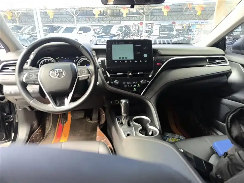 Toyota Camry 2023 из CN, фото 10