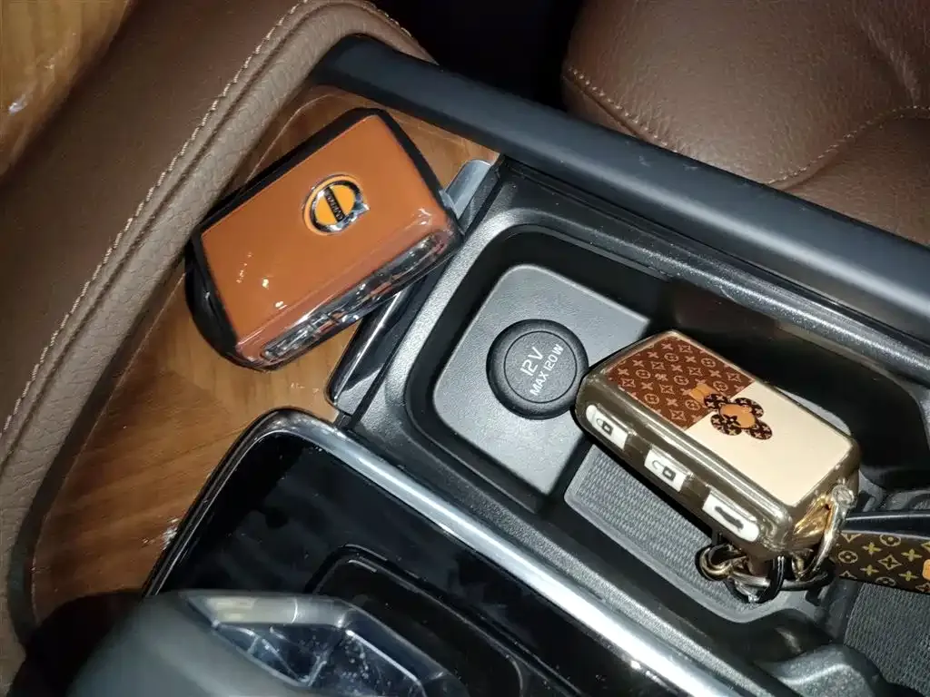 Volvo XC90 2022 из CN, фото 9