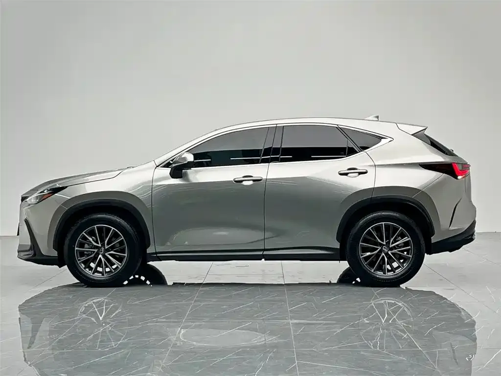 Lexus NX 2025 из CN, фото 3