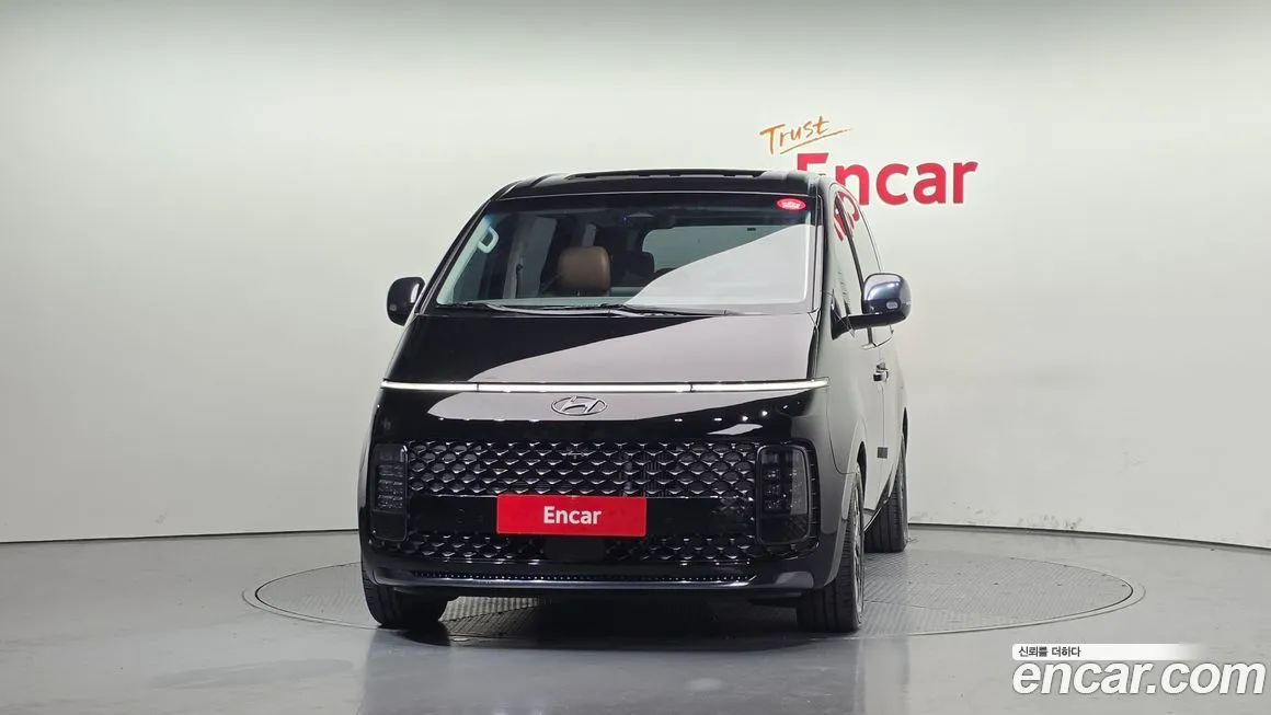Hyundai Staria 2023 из KR, фото 3