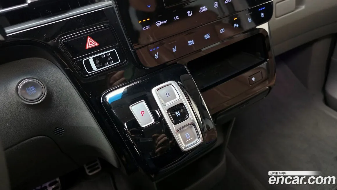 Hyundai Staria 2023 из KR, фото 9