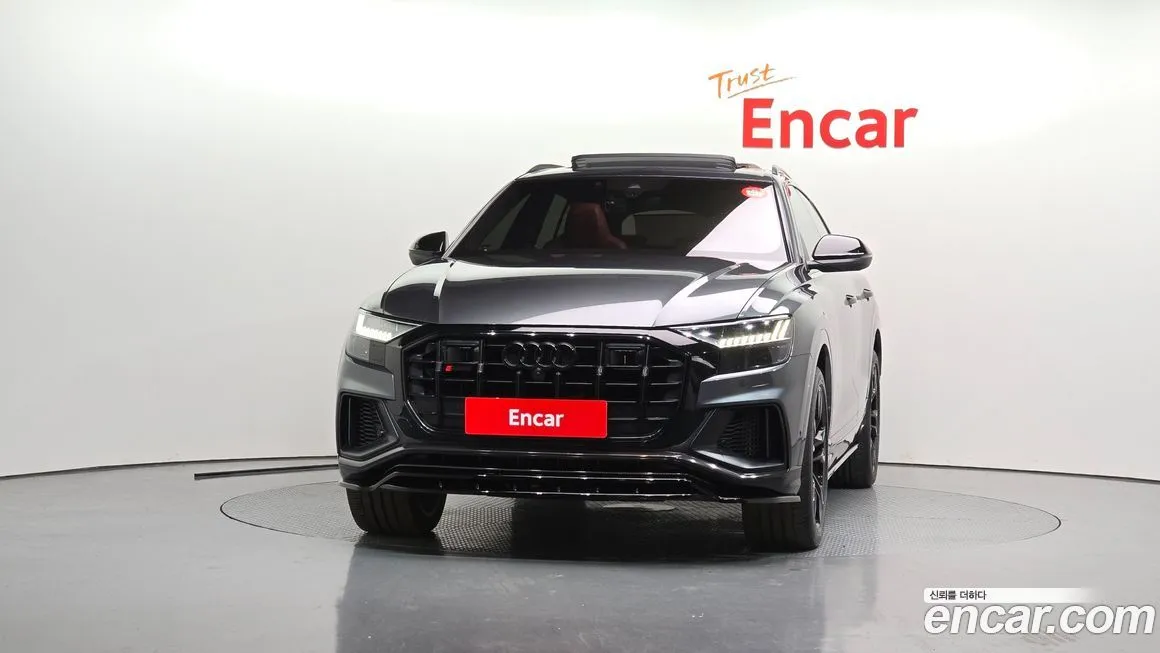 Audi SQ8 2021 из KR, фото 3