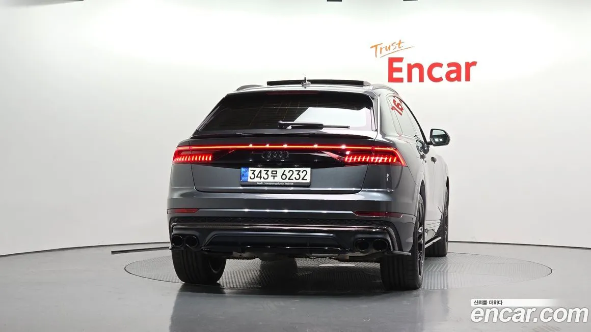Audi SQ8 2021 из KR, фото 4