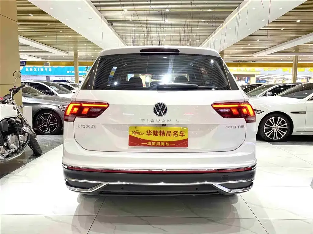 Volkswagen Tiguan L — фото 5
