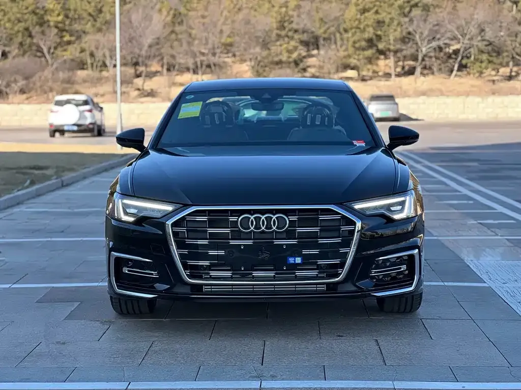 Audi A6L 2025 из CN, фото 2