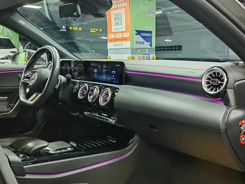 Mercedes-Benz A-Class 2023 из CN, фото 4