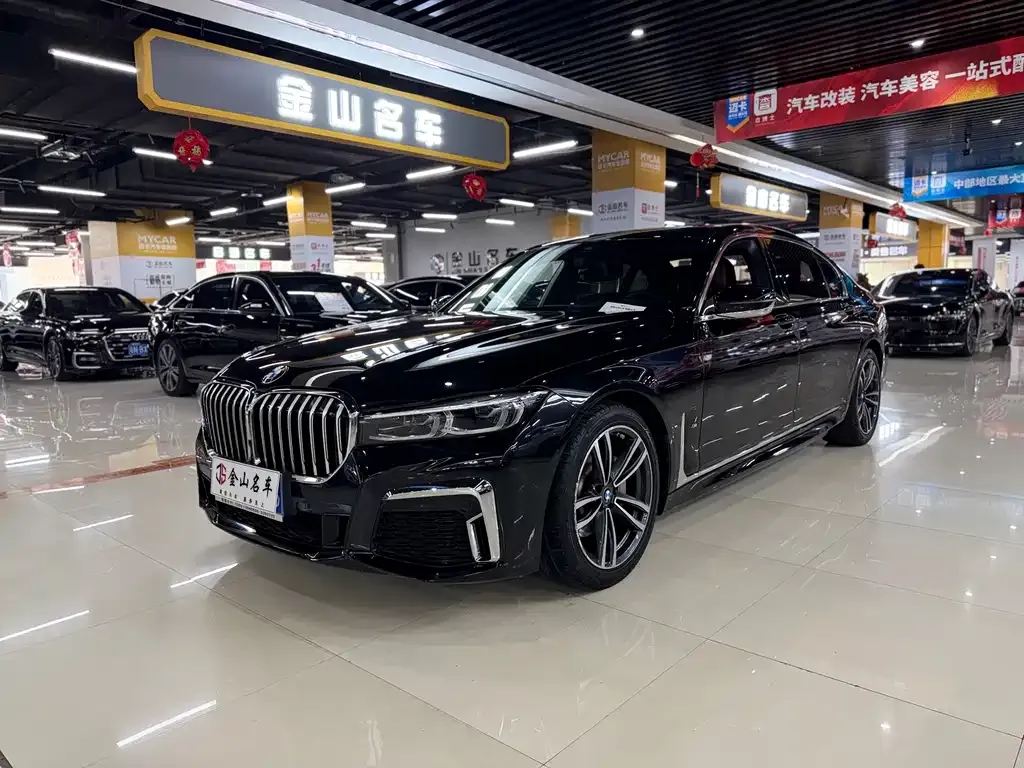 BMW 7 Series 2021 из CN, фото 1