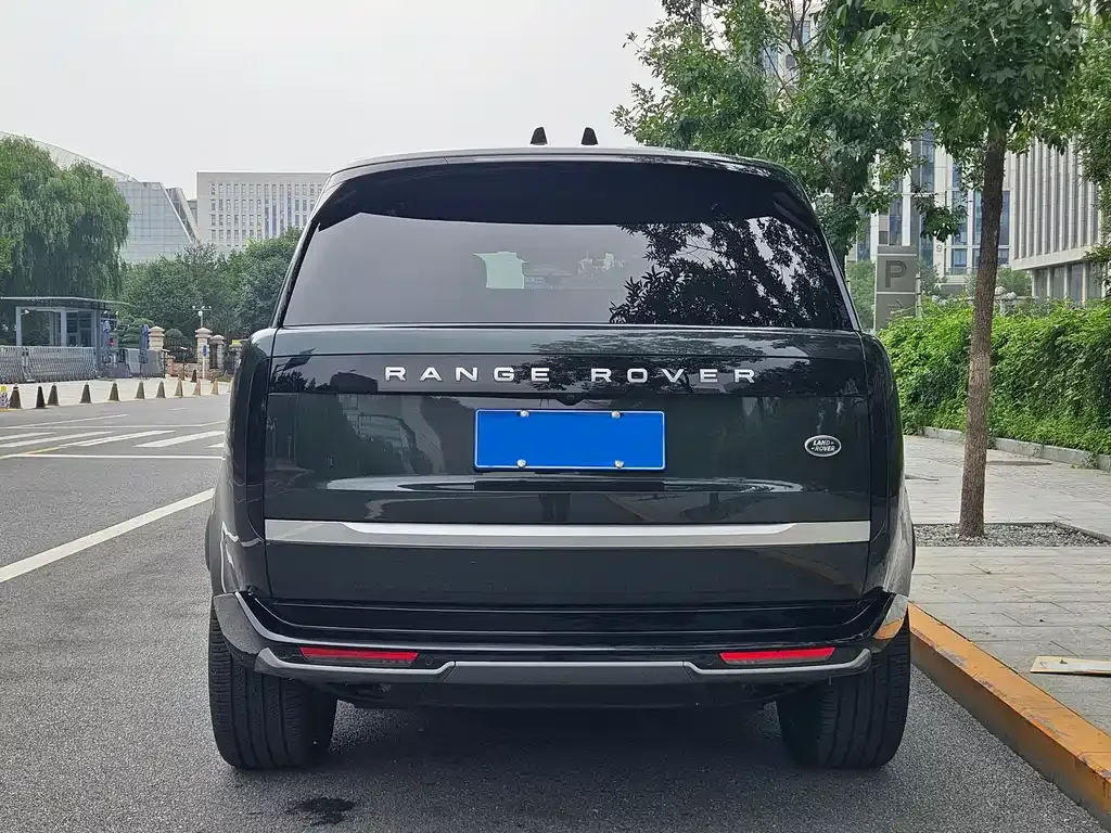 Land Rover Range Rover 2024 из CN, фото 5